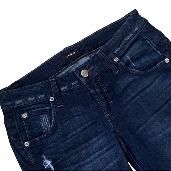 Bebe Boyfriend Distressed Skinny Jeans Size 25 - Picture 4 of 7